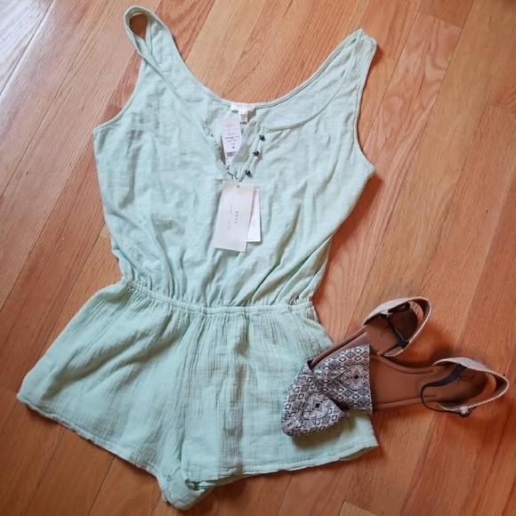 Joie Pants - Joie soft mint green romper 3 pewter buttons NWT